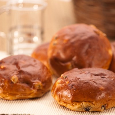 Krentenbollen met Parade Oliebol Citrus