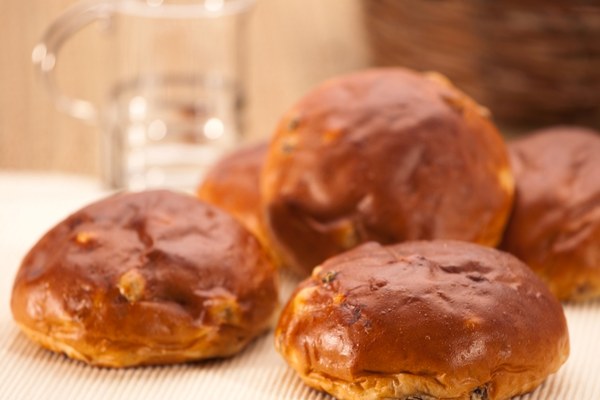 Krentenbollen met Parade Oliebol Citrus