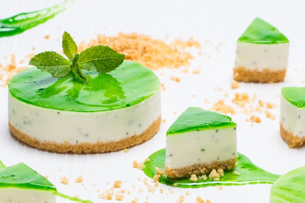 Minty Greek Cheesecake