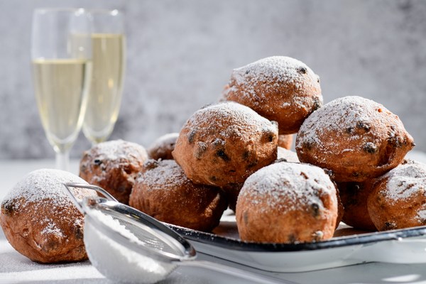 Oliebollen met Parade Oliebol Goud (doseermachine)