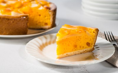 SinaasAppel Taartje met Fantasy Orange Cake